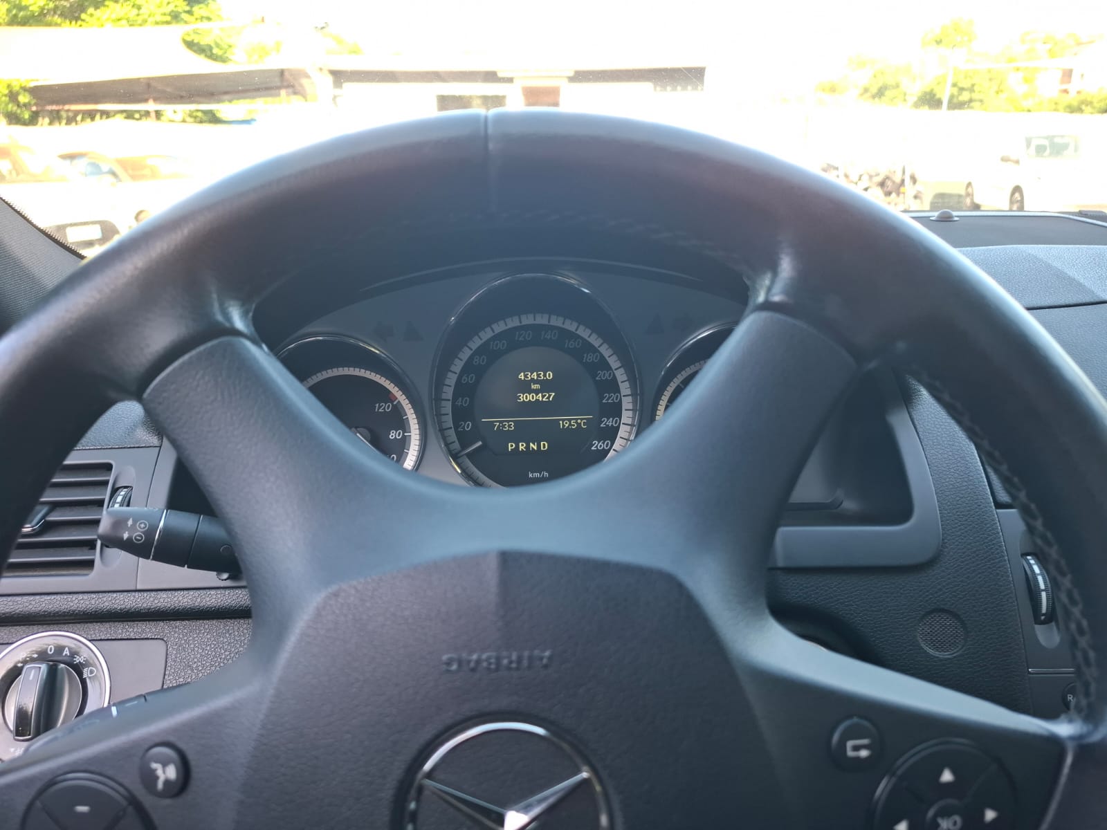 Mercedes Classe C220 Station Wagon, versione BlueEfficiency con cambio automatico