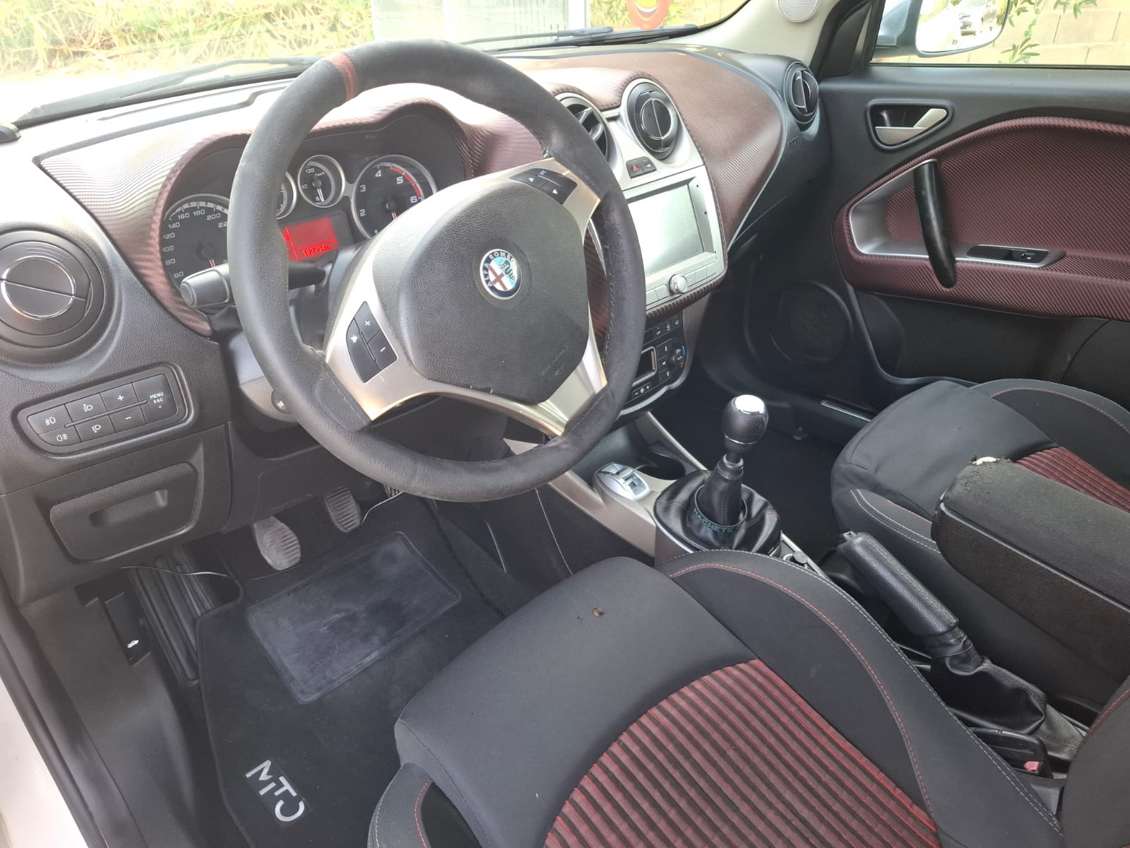 ALFA ROMEO MiTo 1.6 JTDm 120 CV Distinctive – Sport Pack & Cromo 2011