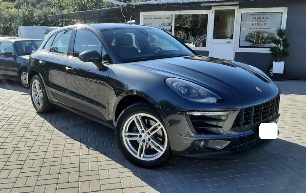 Porsche Macan 2.0 benzina 252cv anno 07-2018