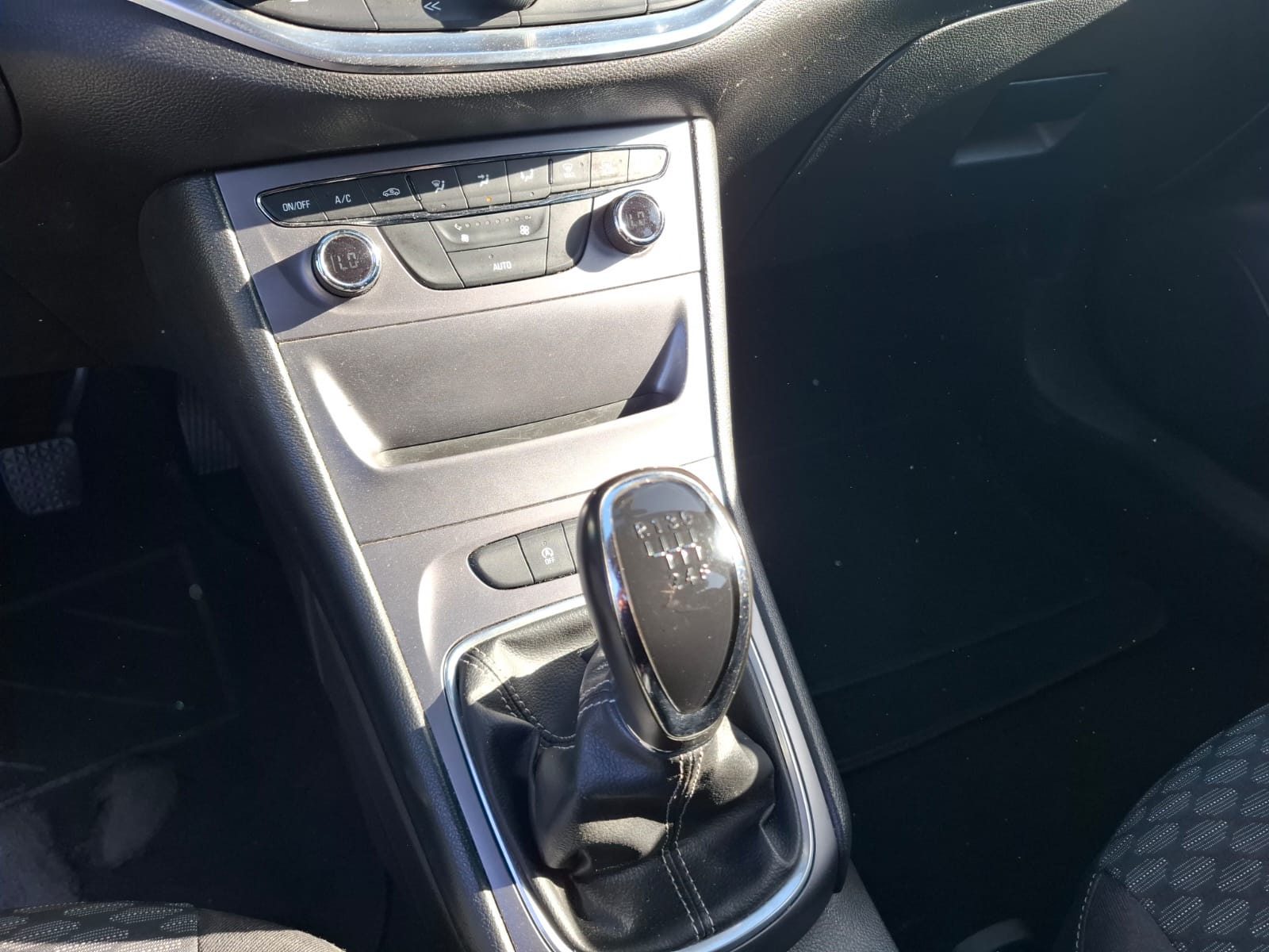  Opel Astra 1.6 110 CV – Maggio 2016 – Full Optional