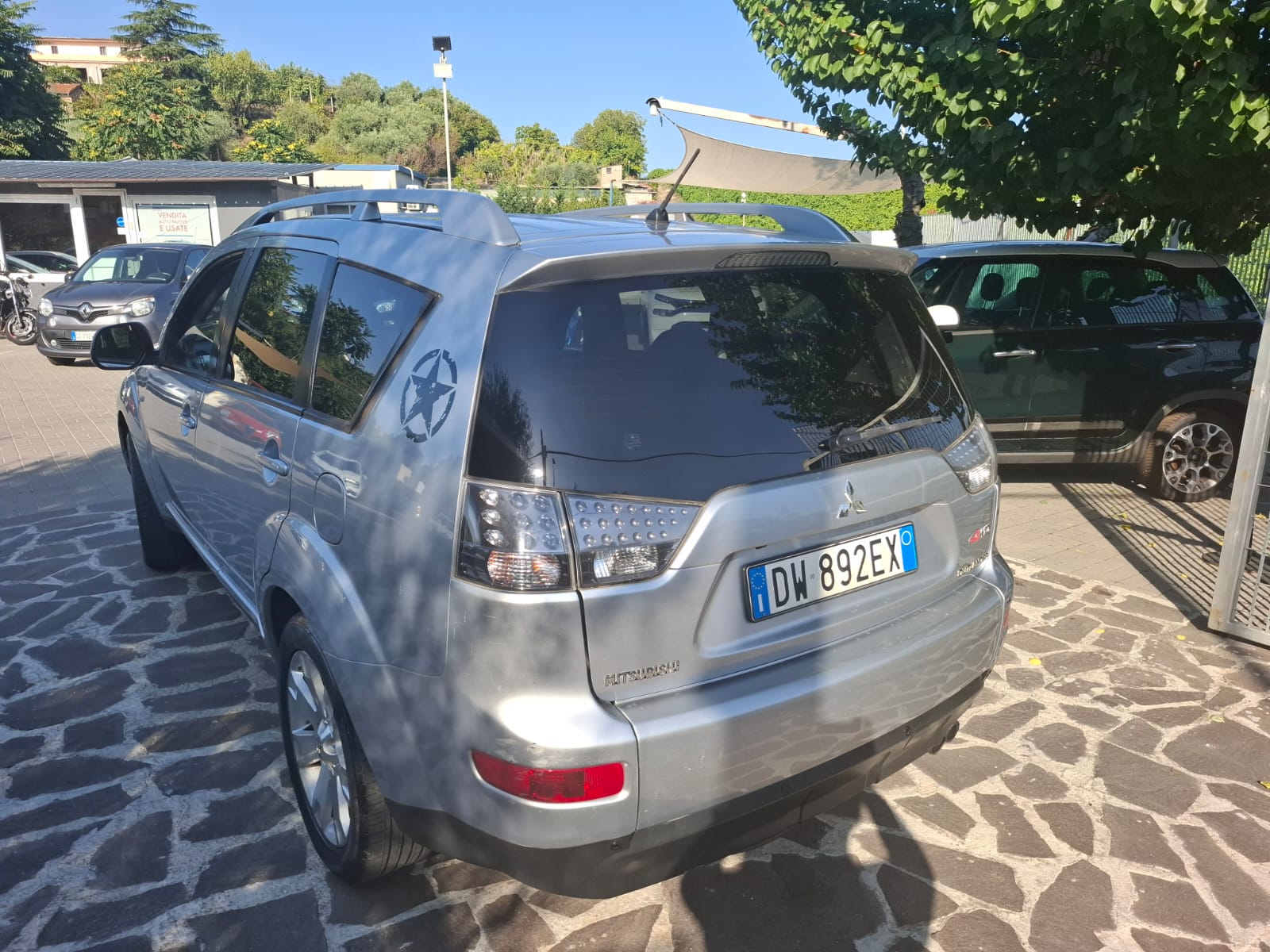 Mitsubishi Outlander 2.2 DI-D 7P Instyle 4X4