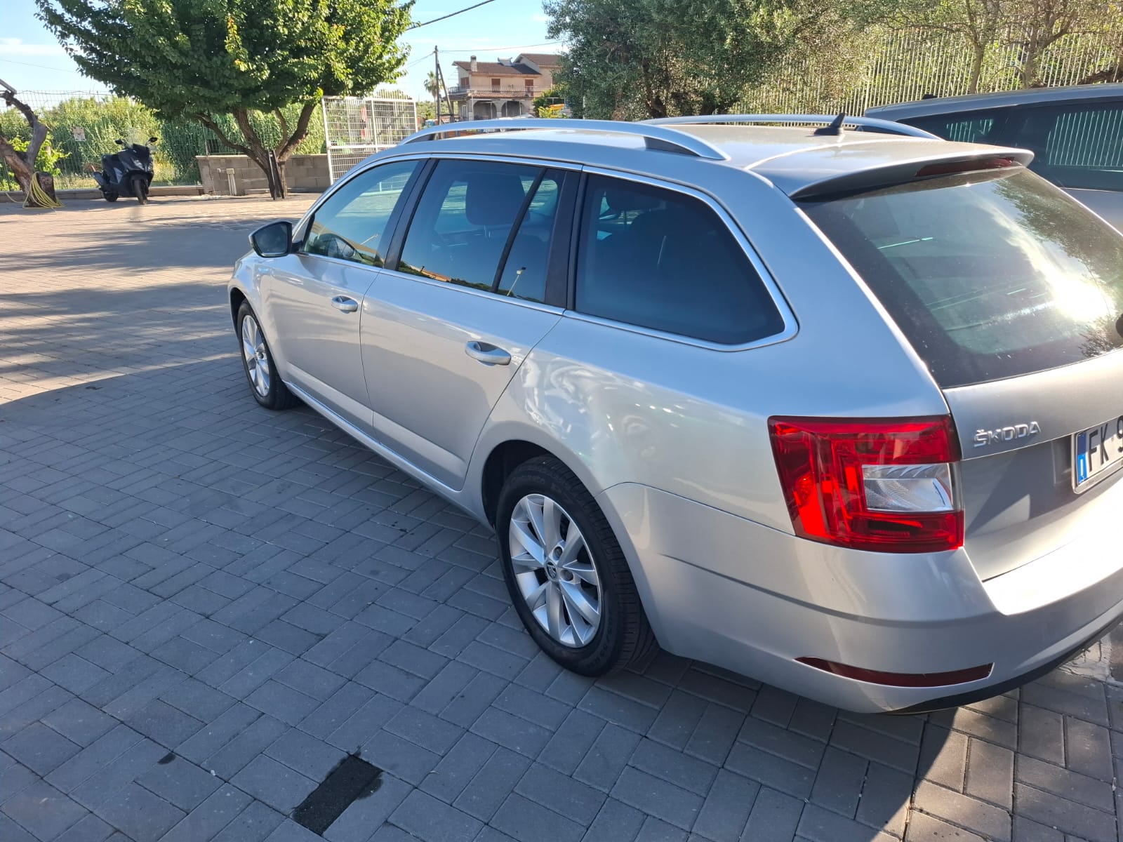 SKODA Octavia Wagon DSG Style cambio automatico DSG 1.6 TDI anno 2017 
