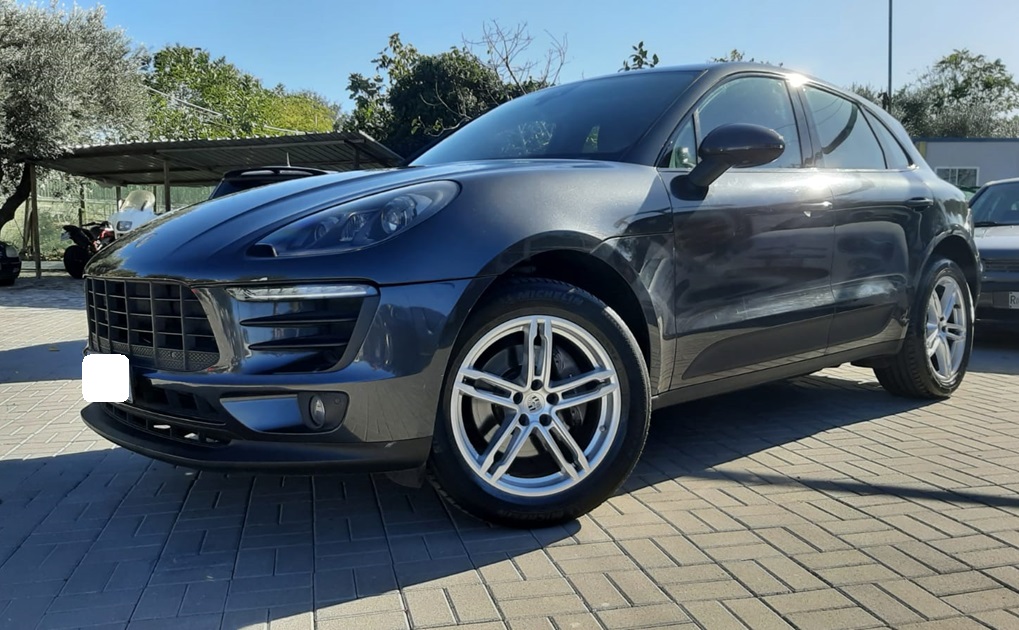 Porsche Macan 2.0 benzina 252cv anno 07-2018