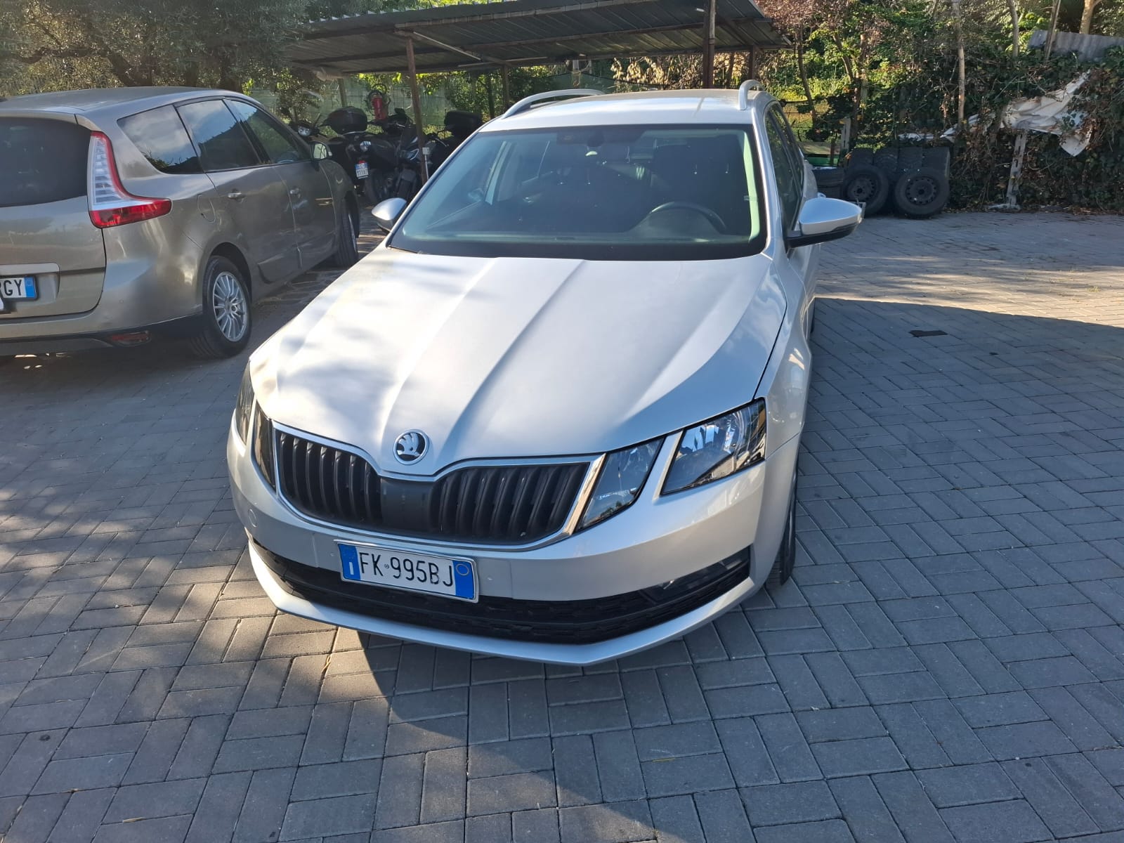 SKODA Octavia Wagon DSG Style cambio automatico DSG 1.6 TDI anno 2017 