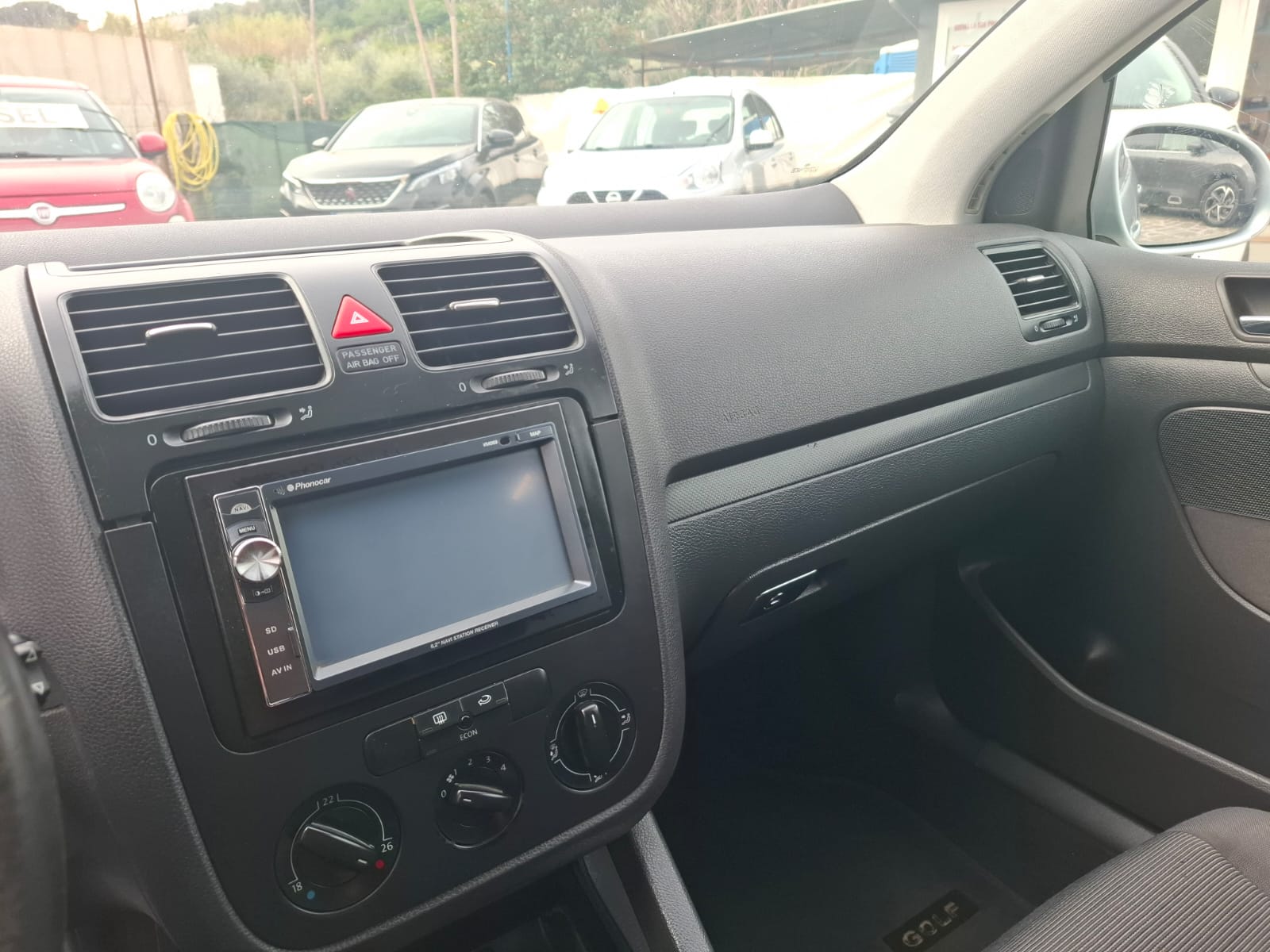 Volkswagen Golf 5 1.9 TDI 105CV Sport line  Neopatentati – Garanzia 12 mesi