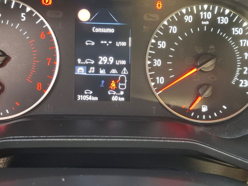 Renault Clio Life 1.0 benzina 90cv anno 04-2021 