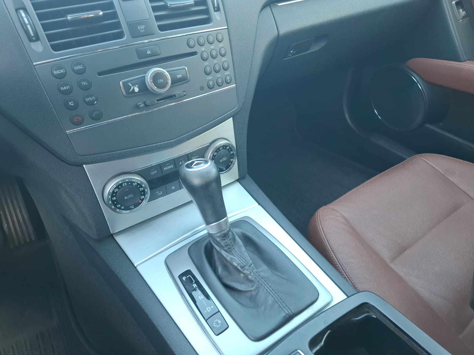 Mercedes Classe C220 Station Wagon, versione BlueEfficiency con cambio automatico