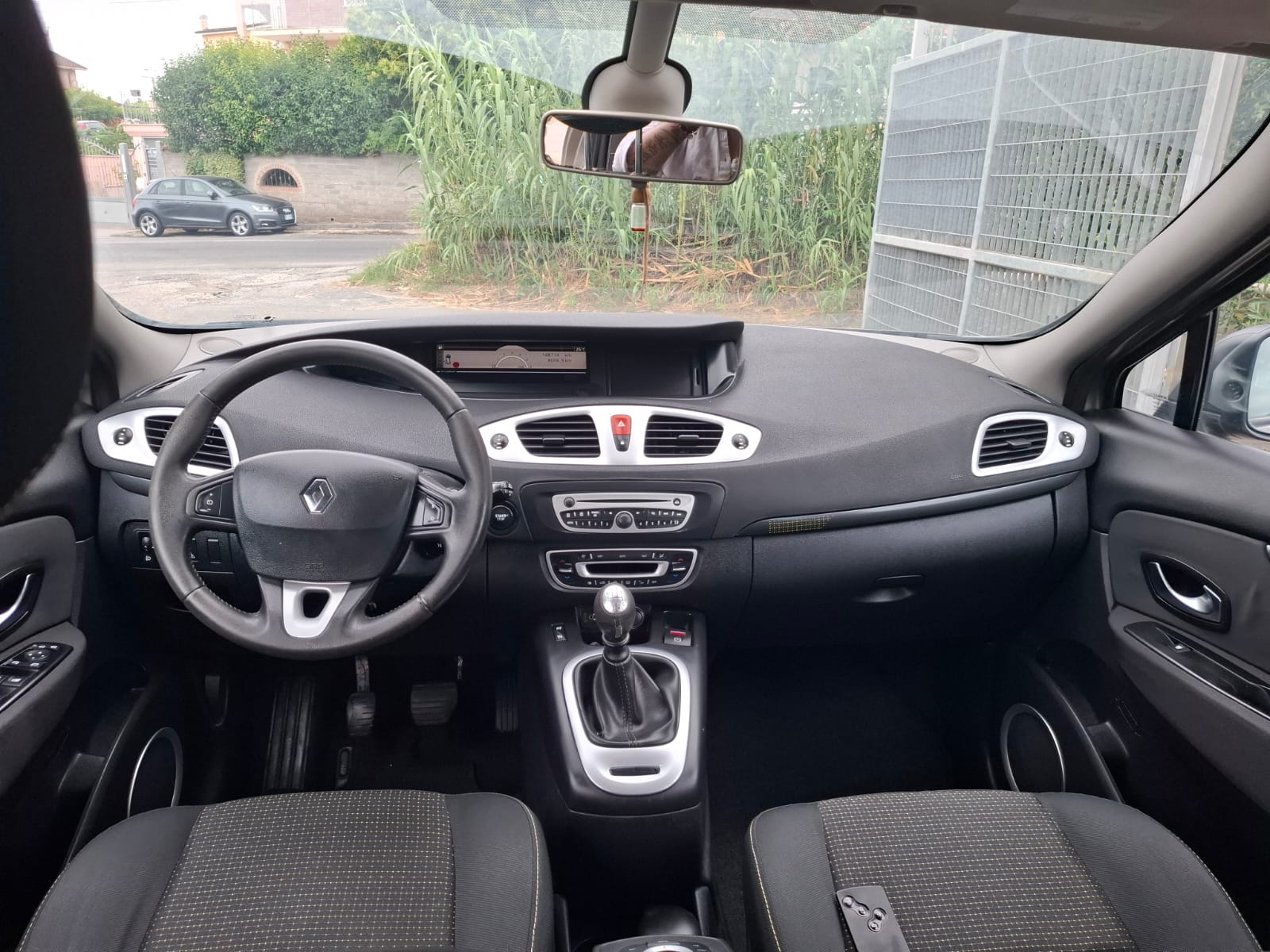 RENAULT SCENIC 1.5 dCi 110 CV – COSTUME NATIONAL – 7 POSTI