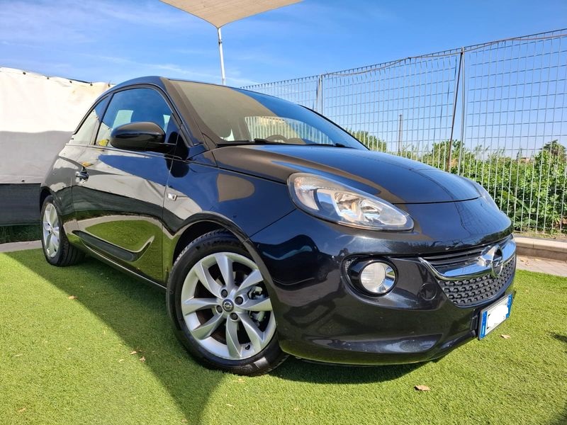 Opel Adam Glam 1.2 benzina 70cv anno 05-2013
