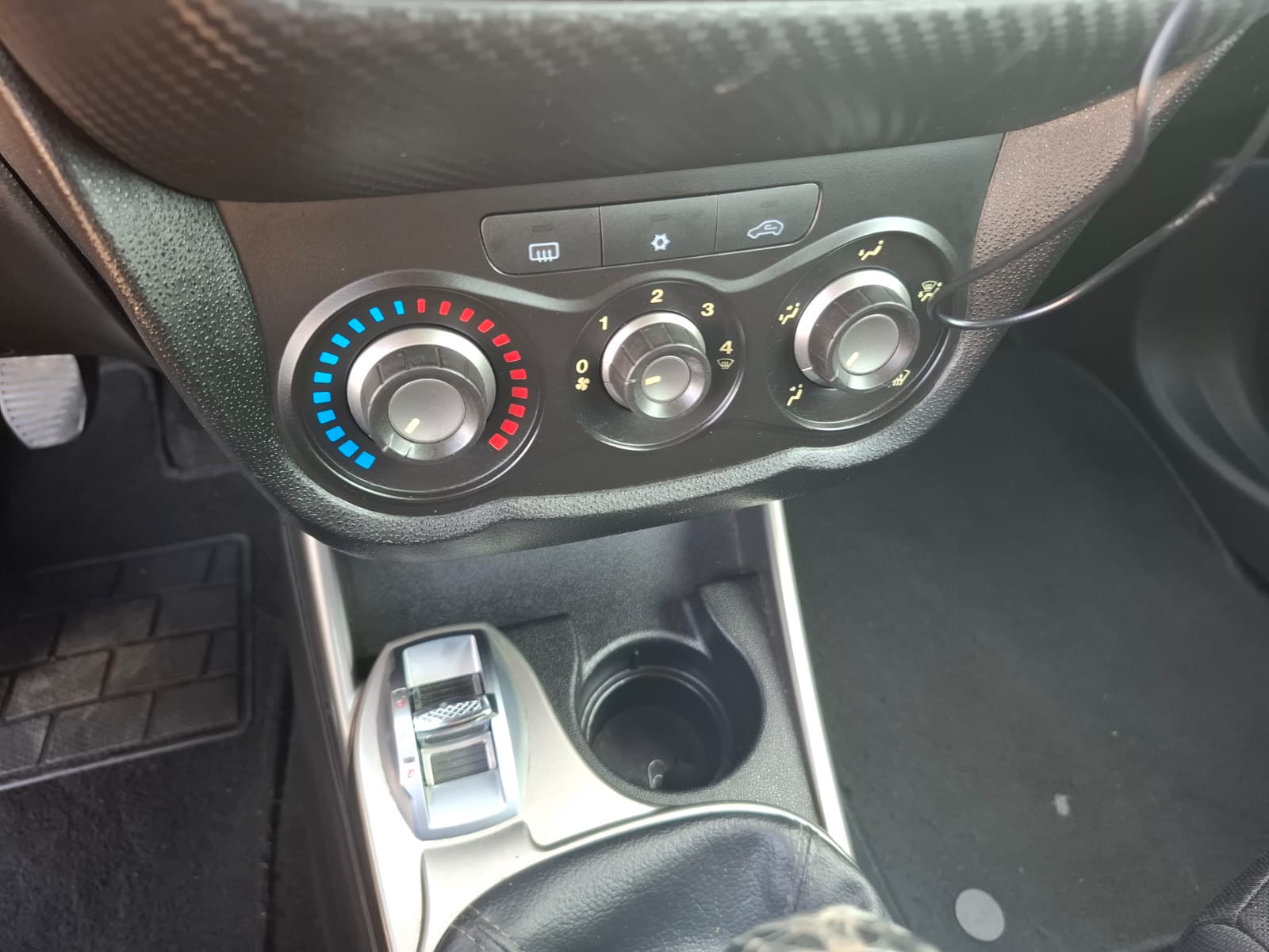 Alfa Romeo MiTo 1.4 78 CV (58 kW) allestimento Distinctive con Sport Pack Cromo 2009