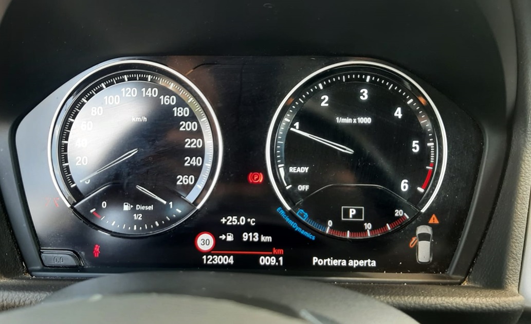 Bmw serie 216D Active Tourer Business 115cv anno 11-2018 