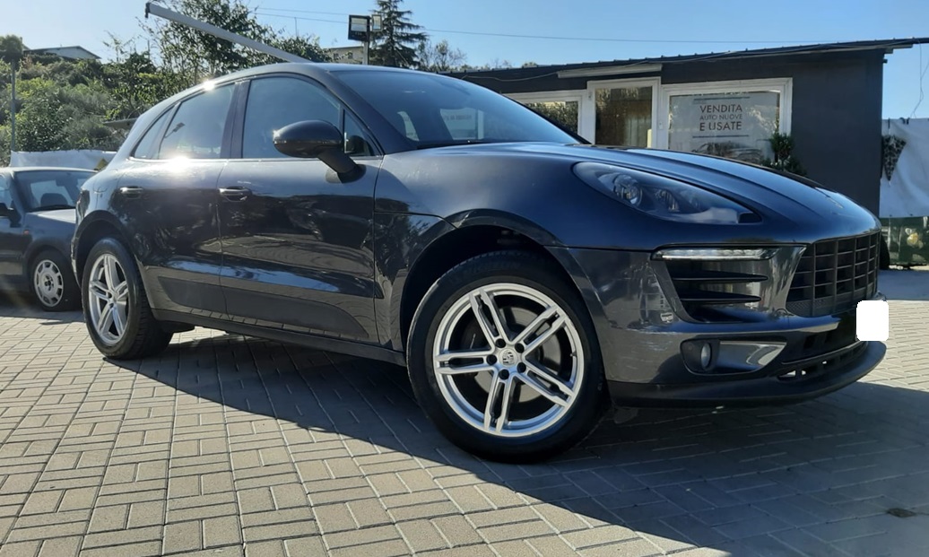 Porsche Macan 2.0 benzina 252cv anno 07-2018