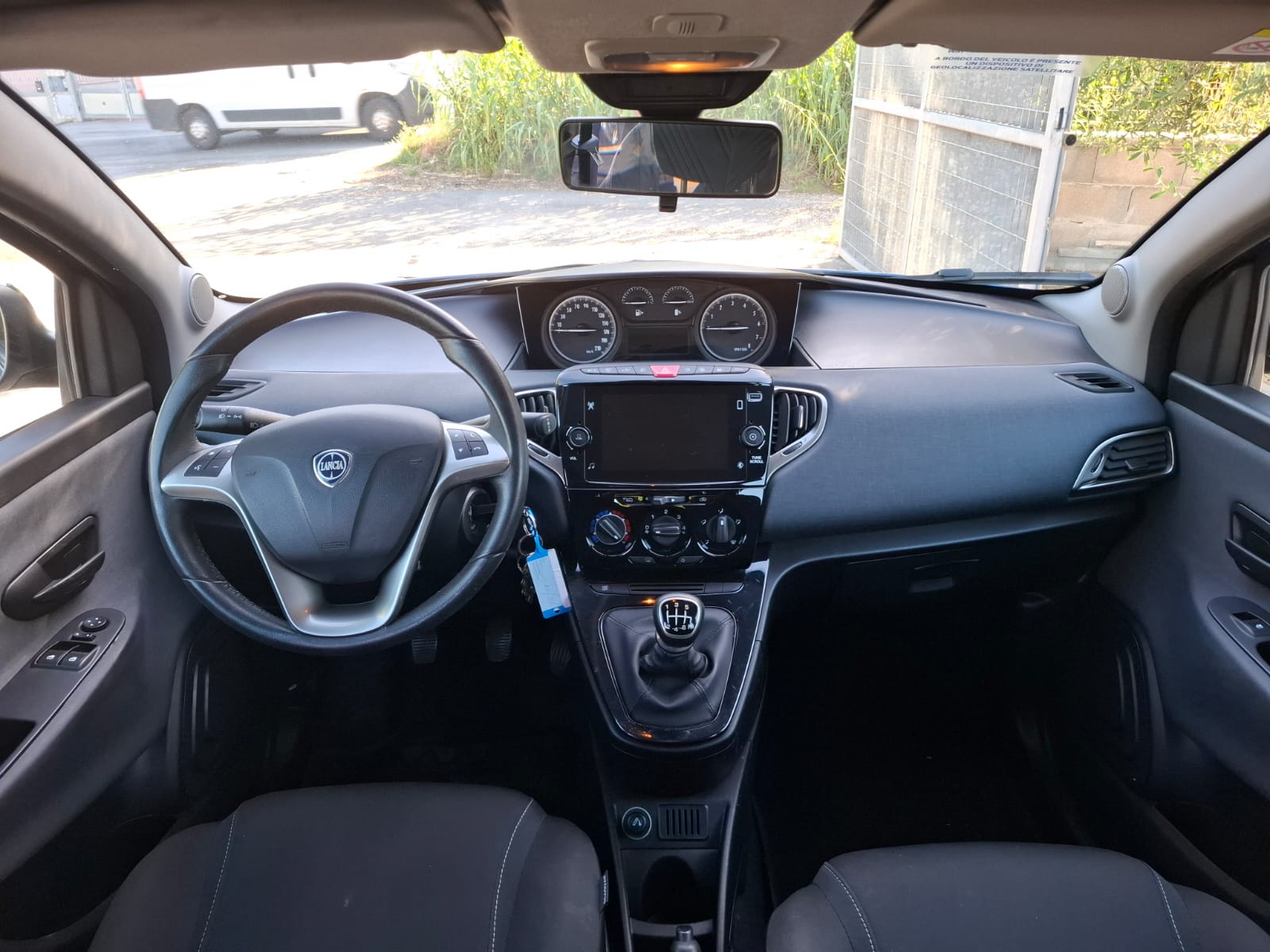 Lancia Ypsilon 1.0 Hybrid – Unipro – 2022 – Come Nuova!