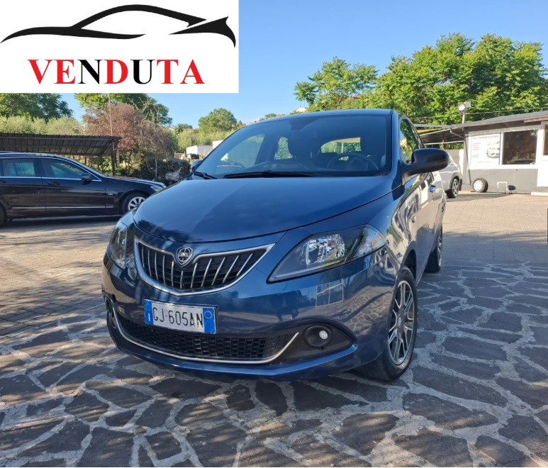 Lancia Ypsilon 1.0 Hybrid – Unipro – 2022 – Come Nuova!