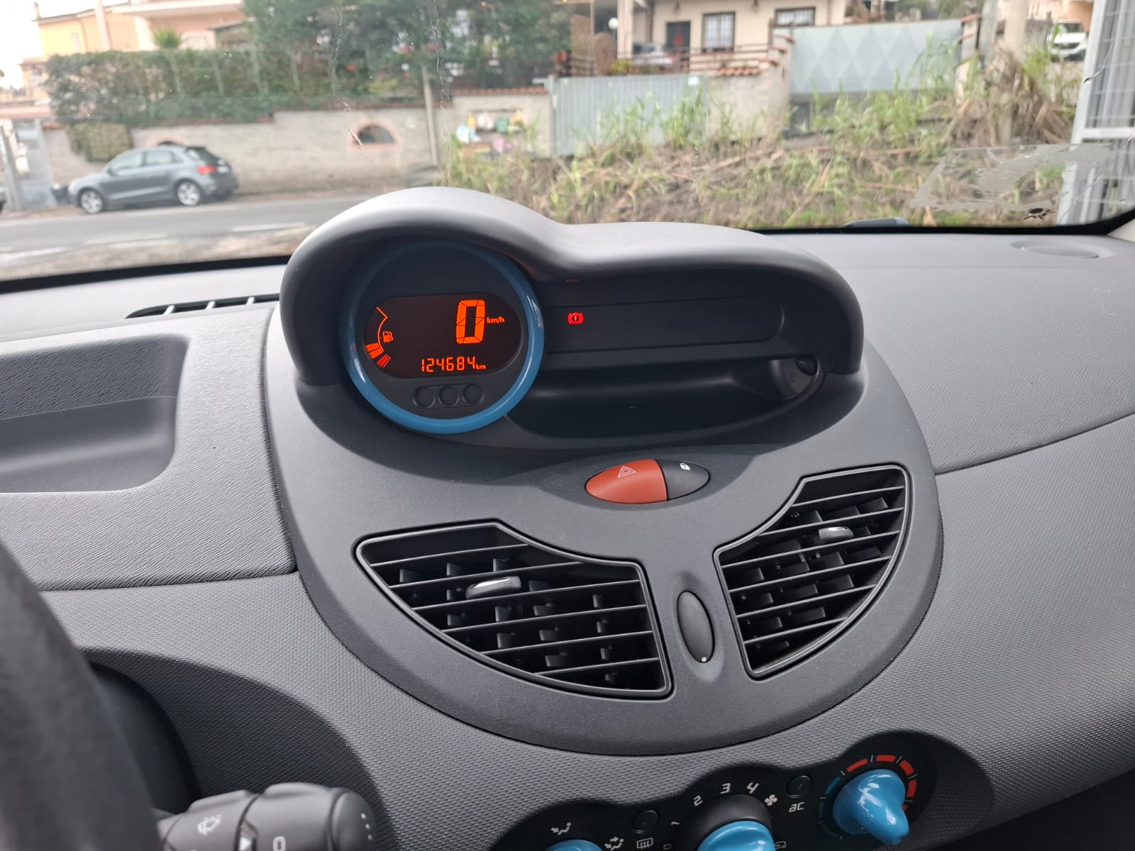 Renault Twingo 1.2 Benzina 16V Etoile – 75 CV