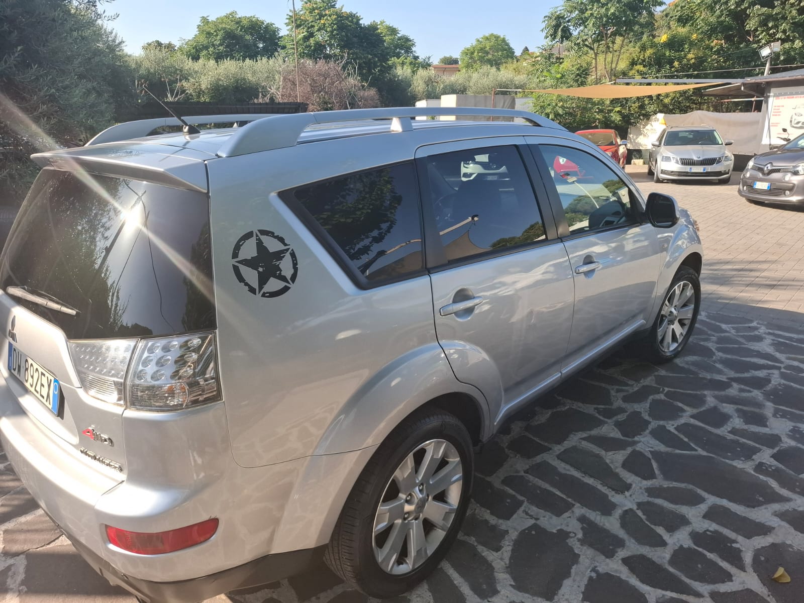 Mitsubishi Outlander 2.2 DI-D 7P Instyle 4X4