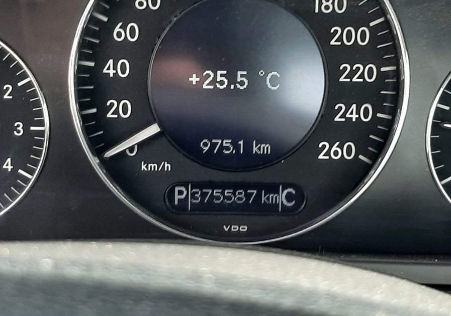 Mercedes Classe E270 cdi Advangarde 177cv anno 02-2004 