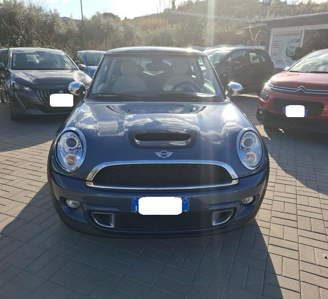 Mini Cooper SD 2.0 16v 143cv anno 09-2011 