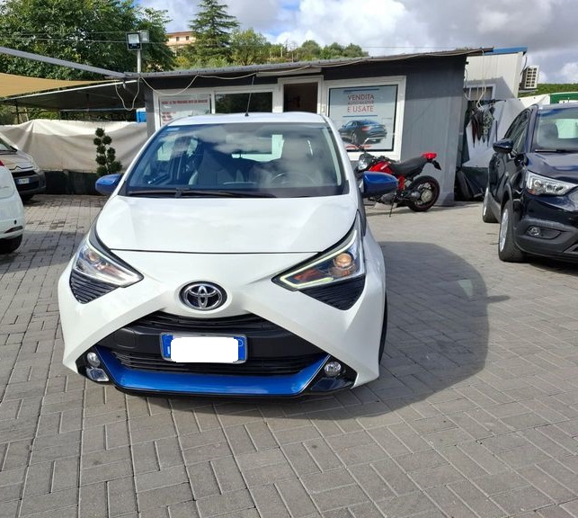 Toyota Aygo 1.0 benzina x-play 69cv anno 05-2018 