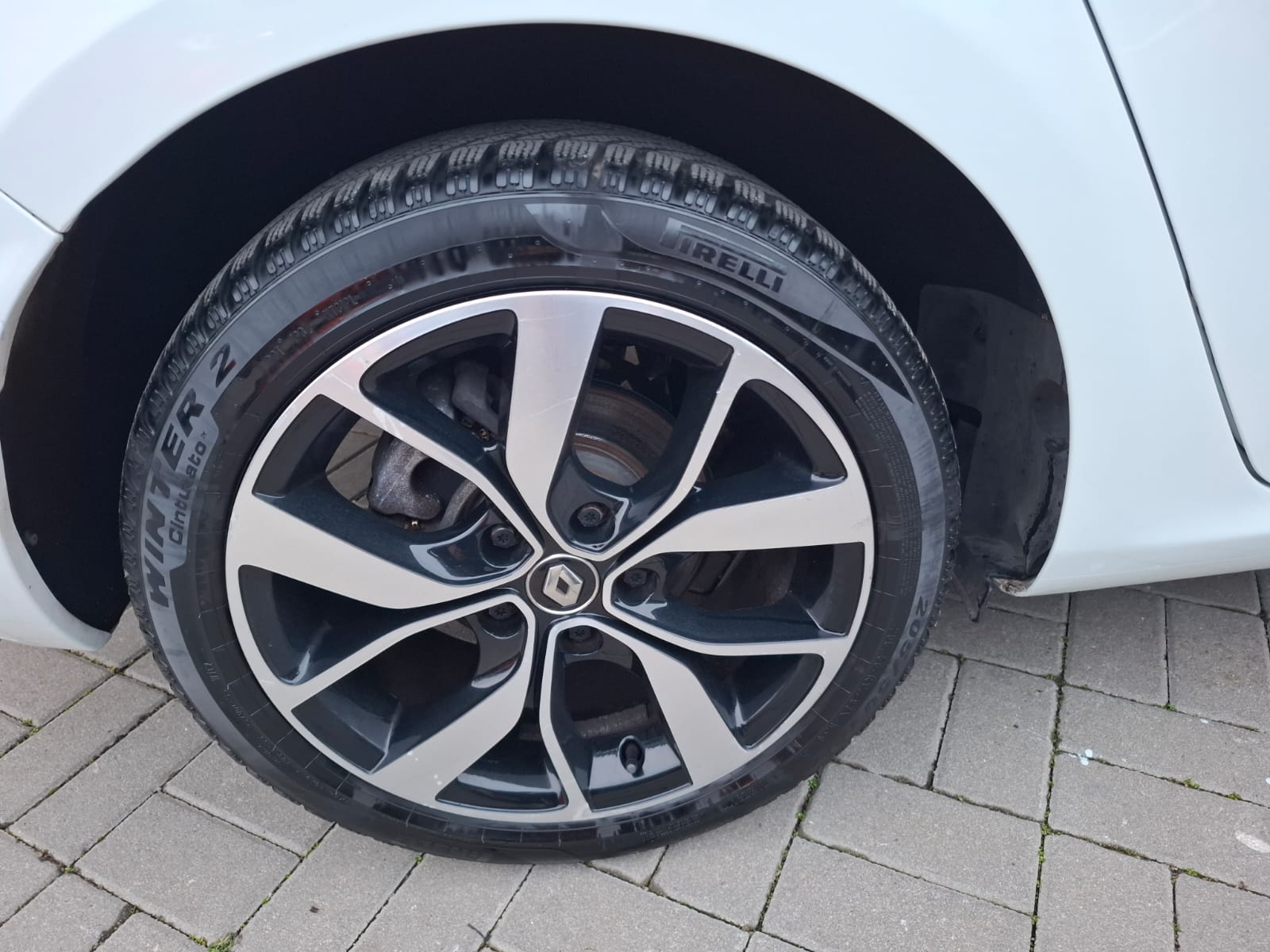 Renault Megane Sporter Intens 1.5 Blue dCi – 2019 Adatta a neopatentati