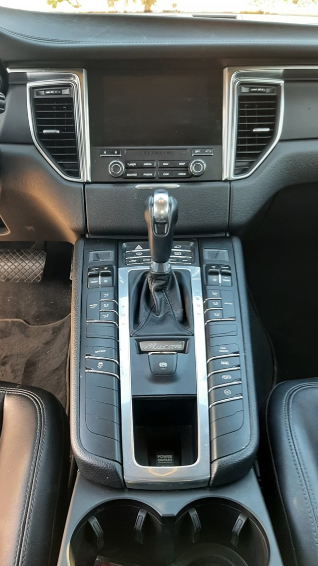 Porsche Macan 2.0 benzina 252cv anno 07-2018