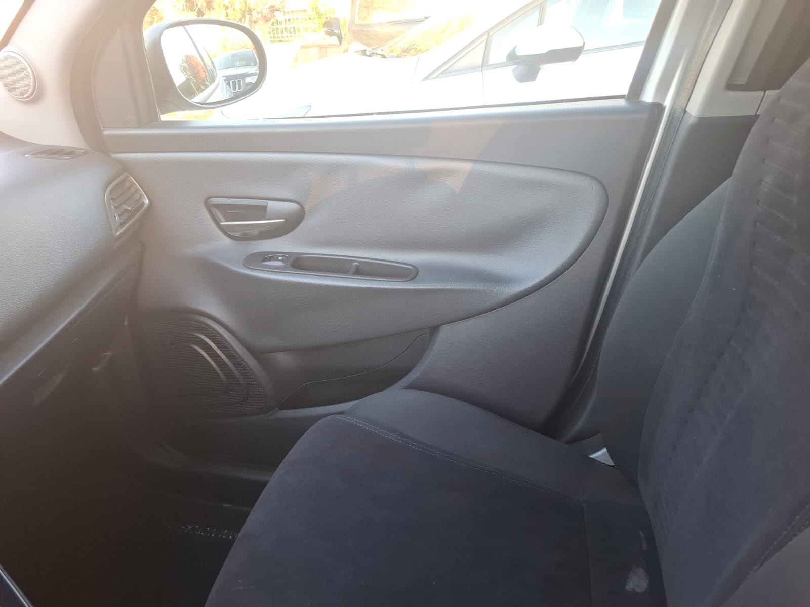 Lancia Ypsilon 1.2 69 CV (51 kW) – Anno 2014 – Euro 6 