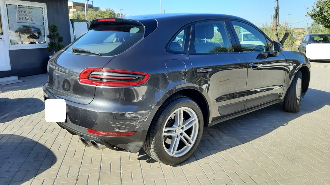 Porsche Macan 2.0 benzina 252cv anno 07-2018