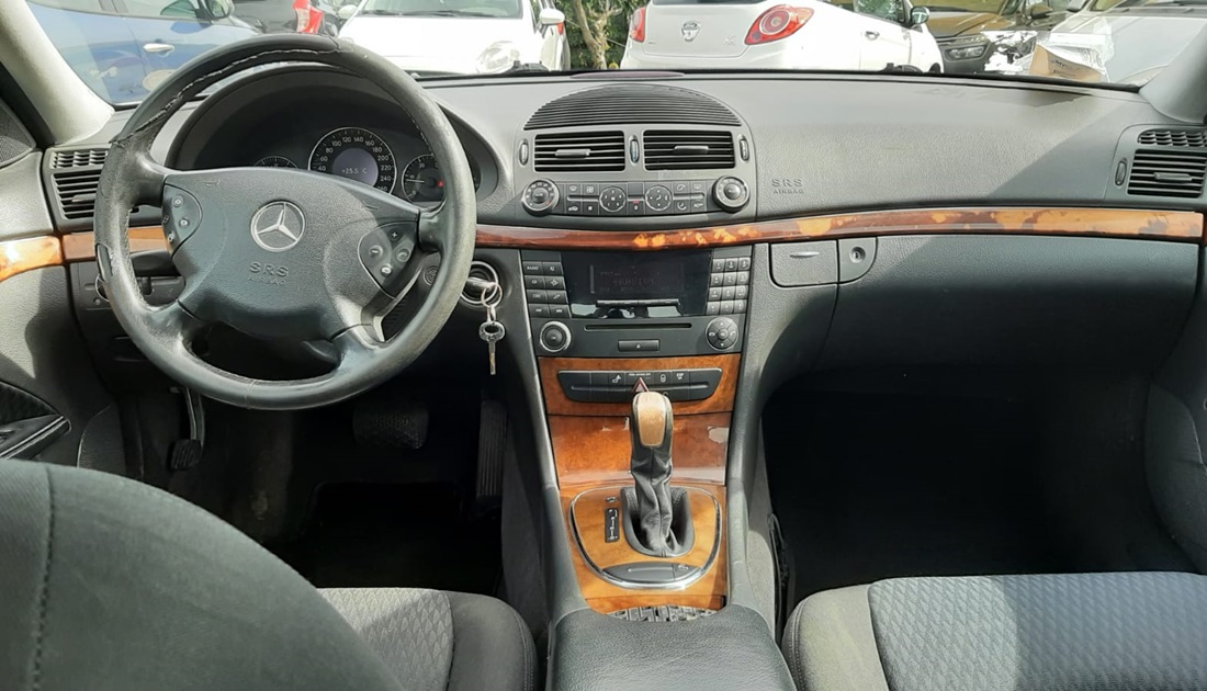 Mercedes Classe E270 cdi Advangarde 177cv anno 02-2004 