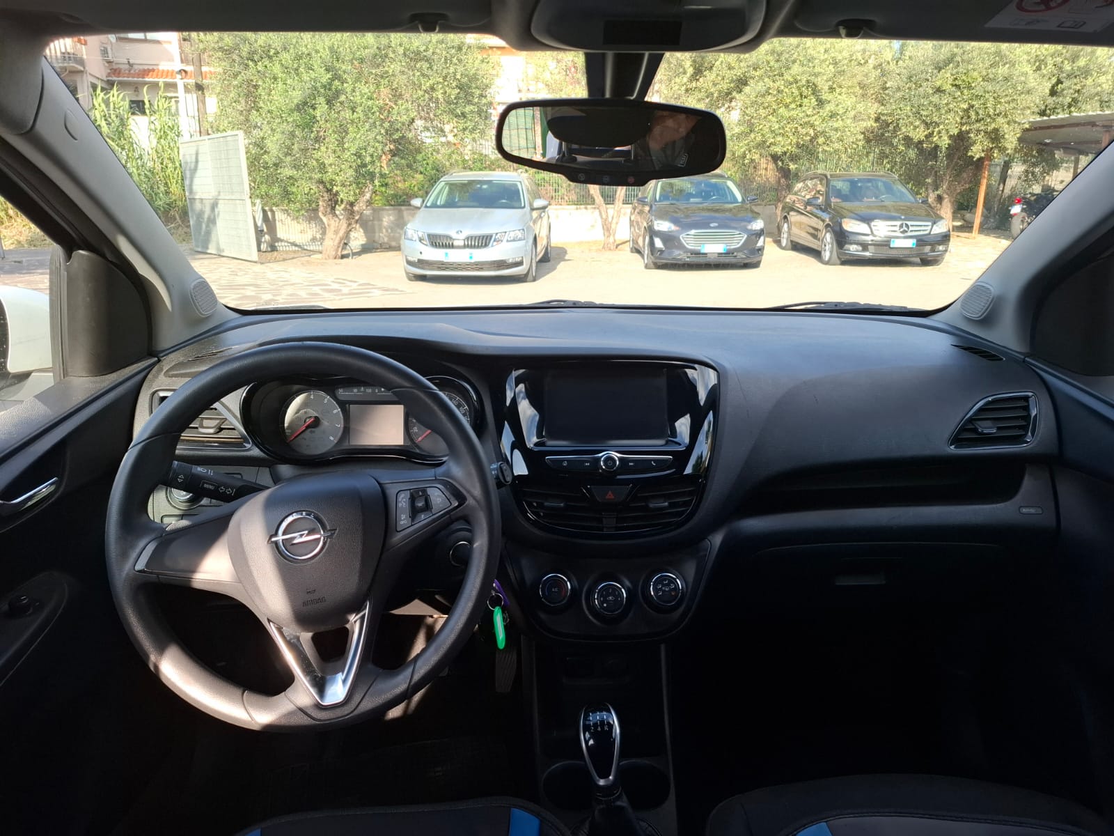 OPEL Karl ROCKS 1.0 75 CV – Neopatentati - CarPlay - Euro 6b 