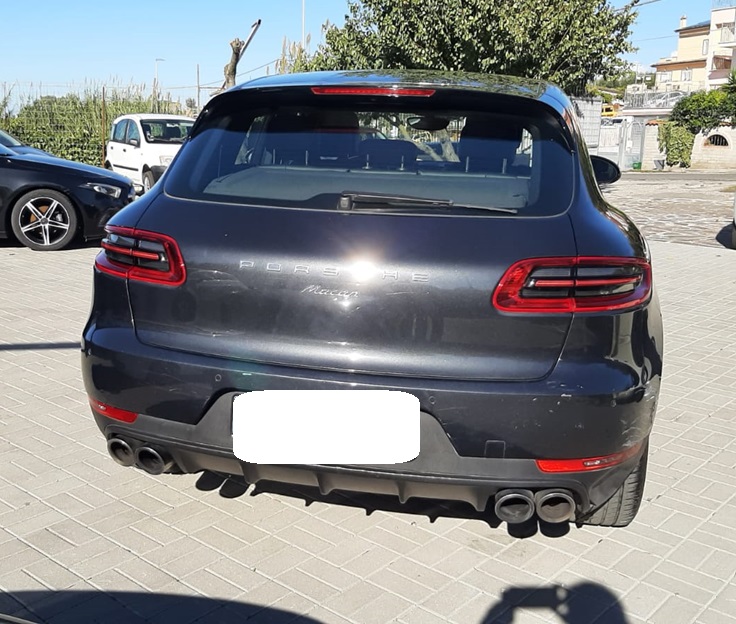 Porsche Macan 2.0 benzina 252cv anno 07-2018