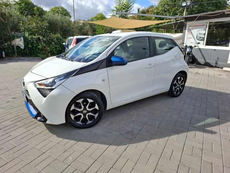 Toyota Aygo 1.0 benzina x-play 69cv anno 05-2018 
