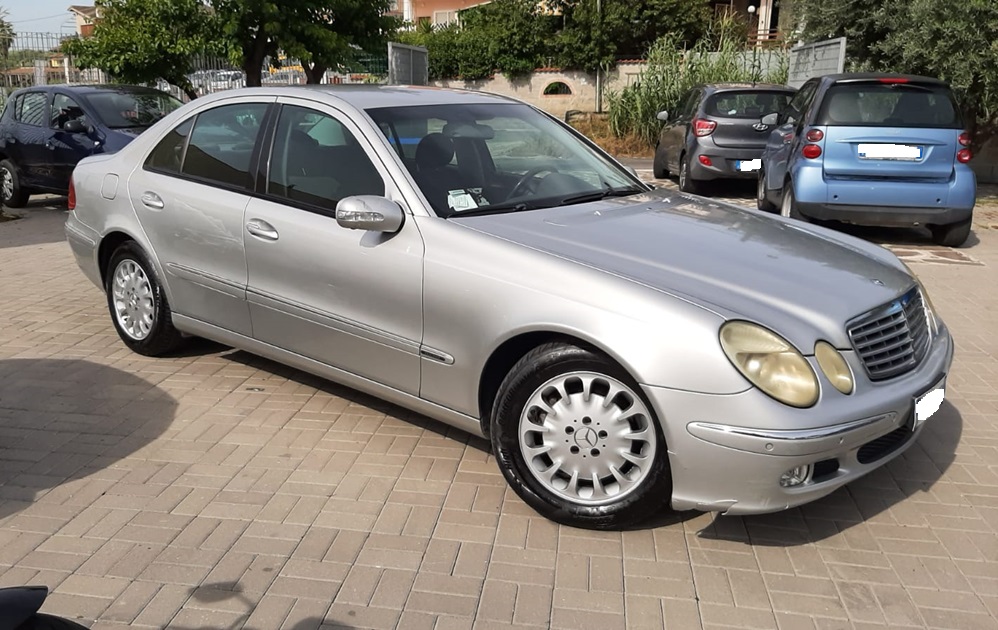Mercedes Classe E270 cdi Advangarde 177cv anno 02-2004 