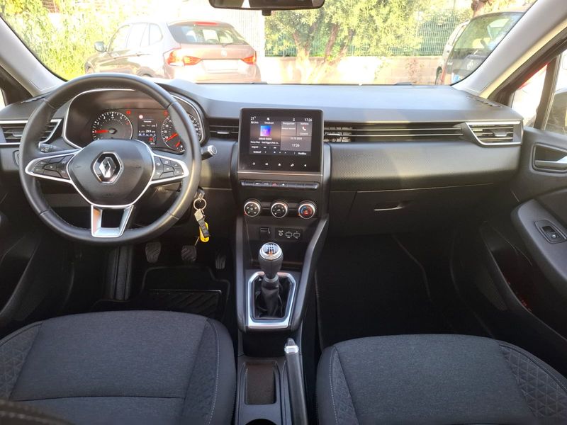Renault Clio Life 1.0 benzina 90cv anno 04-2021 