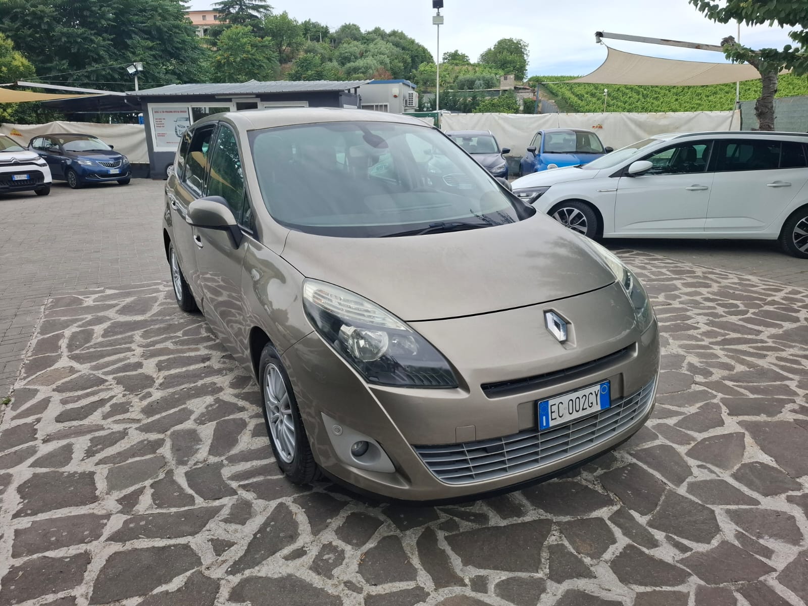 RENAULT SCENIC 1.5 dCi 110 CV – COSTUME NATIONAL – 7 POSTI