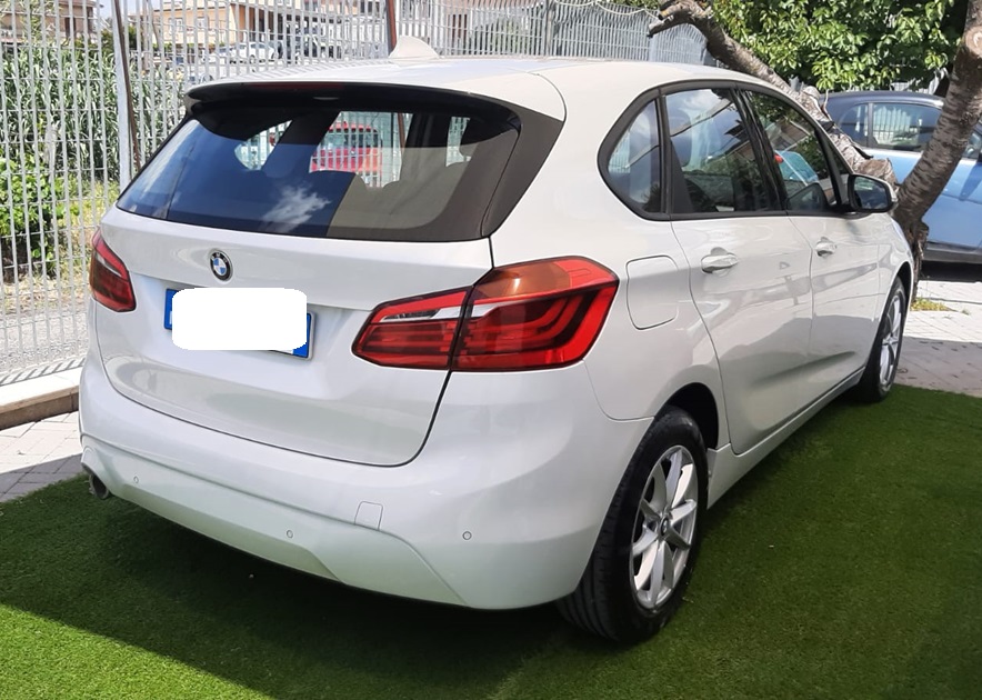 Bmw serie 216D Active Tourer Business 115cv anno 11-2018 